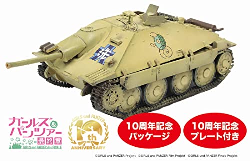 Girls und Panzer das Finale 1/35 38(t) Tank Kai (Hetzer Type) Kame-san Team 10shuunen o oiwai suru yo! Plastic Model