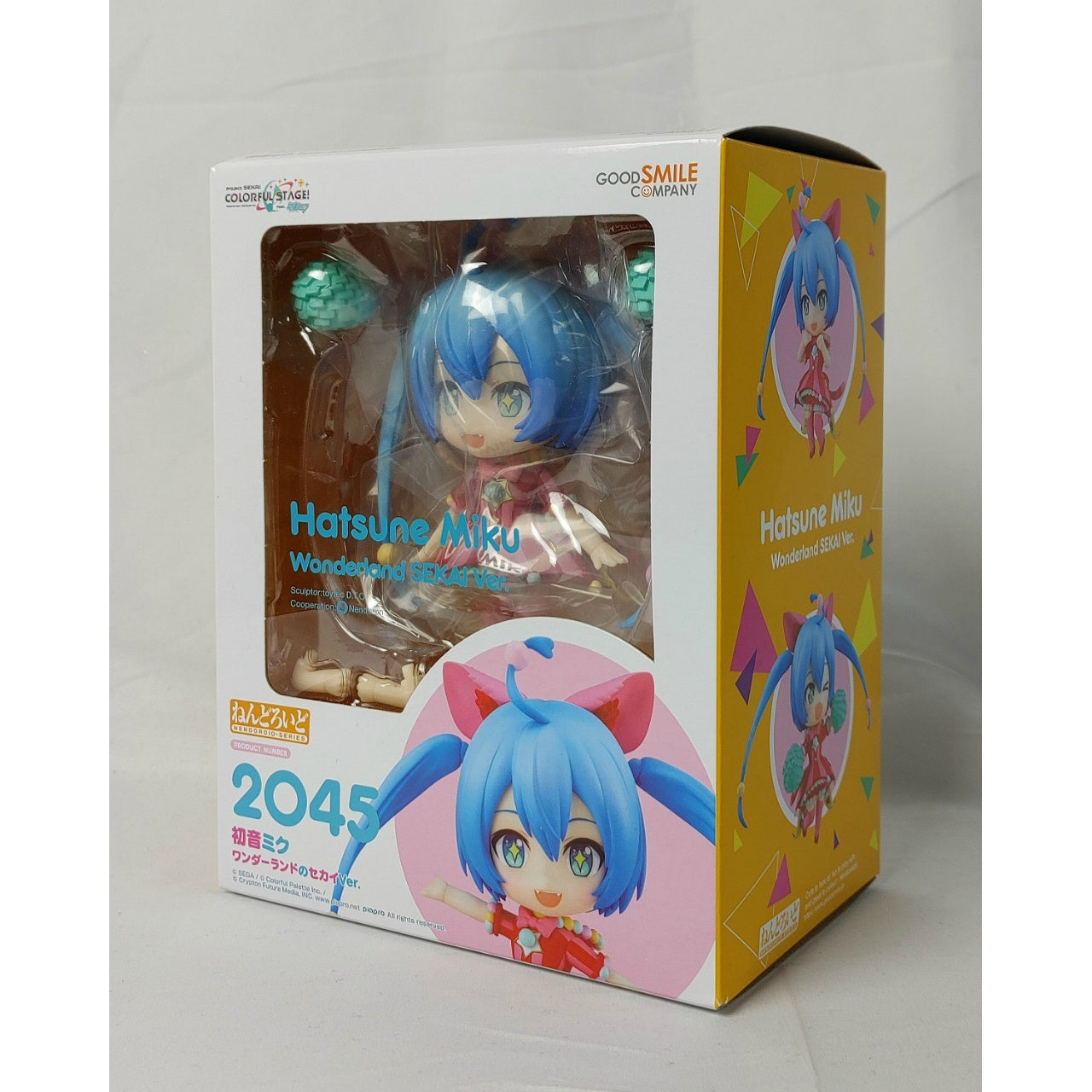Nendoroid No.2045 Hatsune Miku Wonderland World Ver.