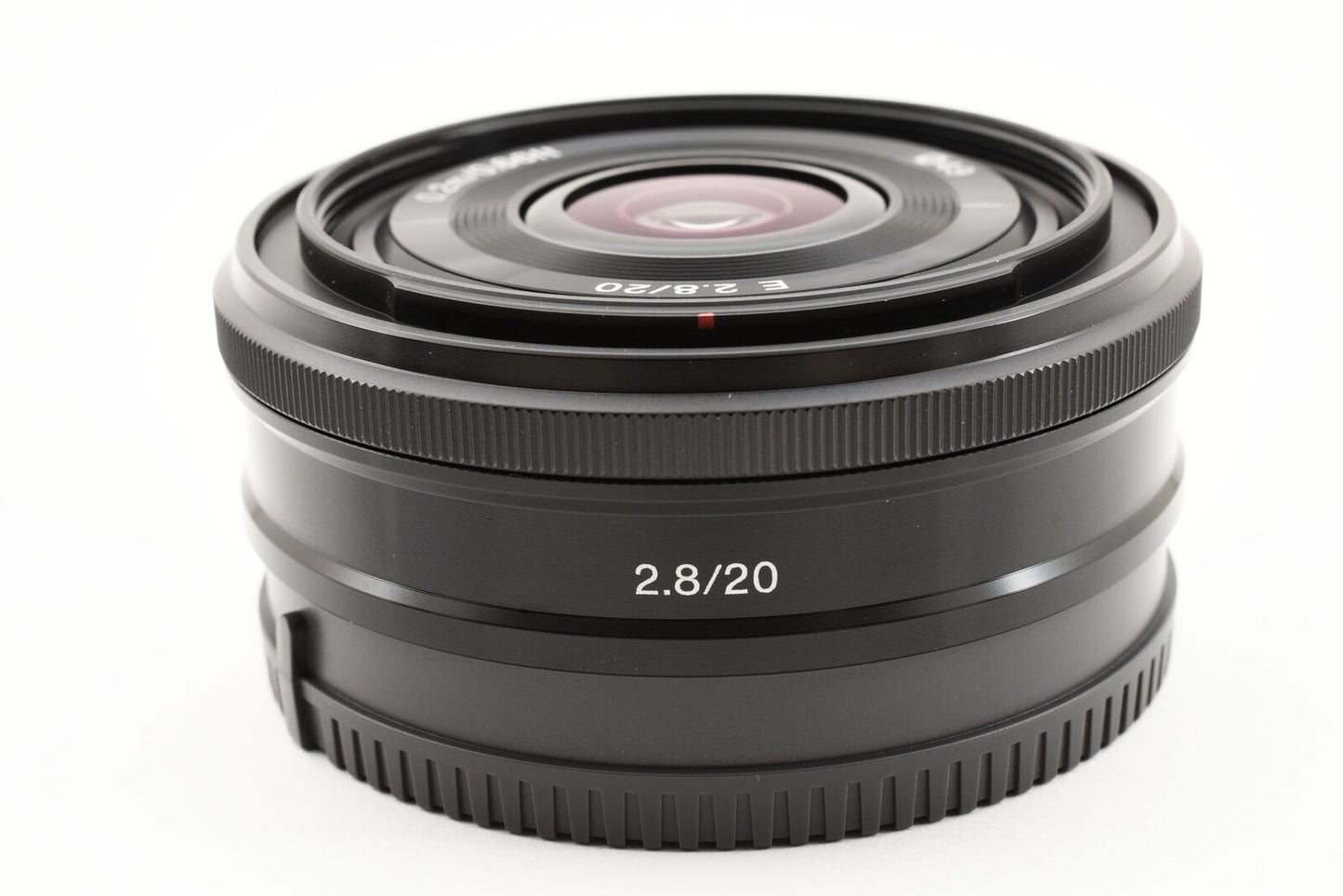 Sony E 20mm F2.8 E-Mount-Objektiv SEL20F28 [Fast neuwertig] #3851A