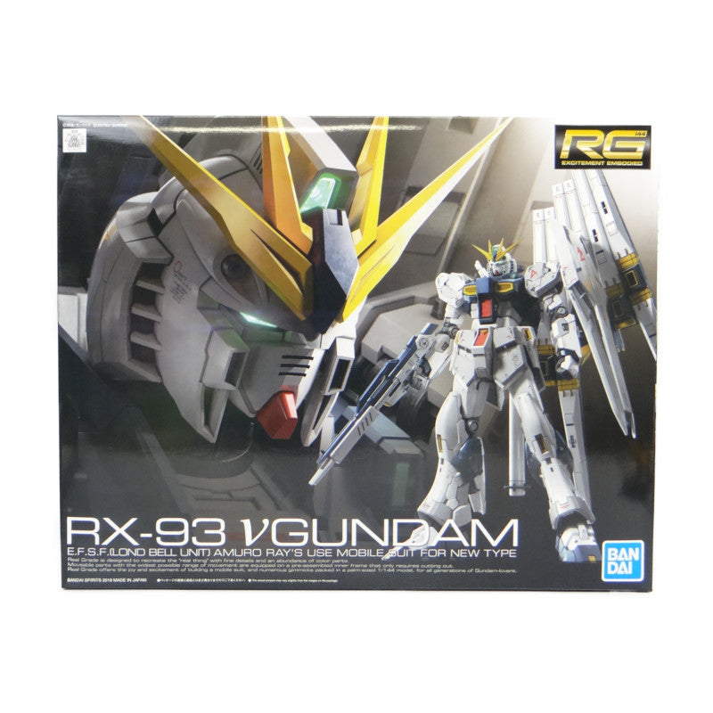 RG 1/144 Nu Gundam Plastikmodell "Mobile Suit Gundam: Chars Gegenangriff" 