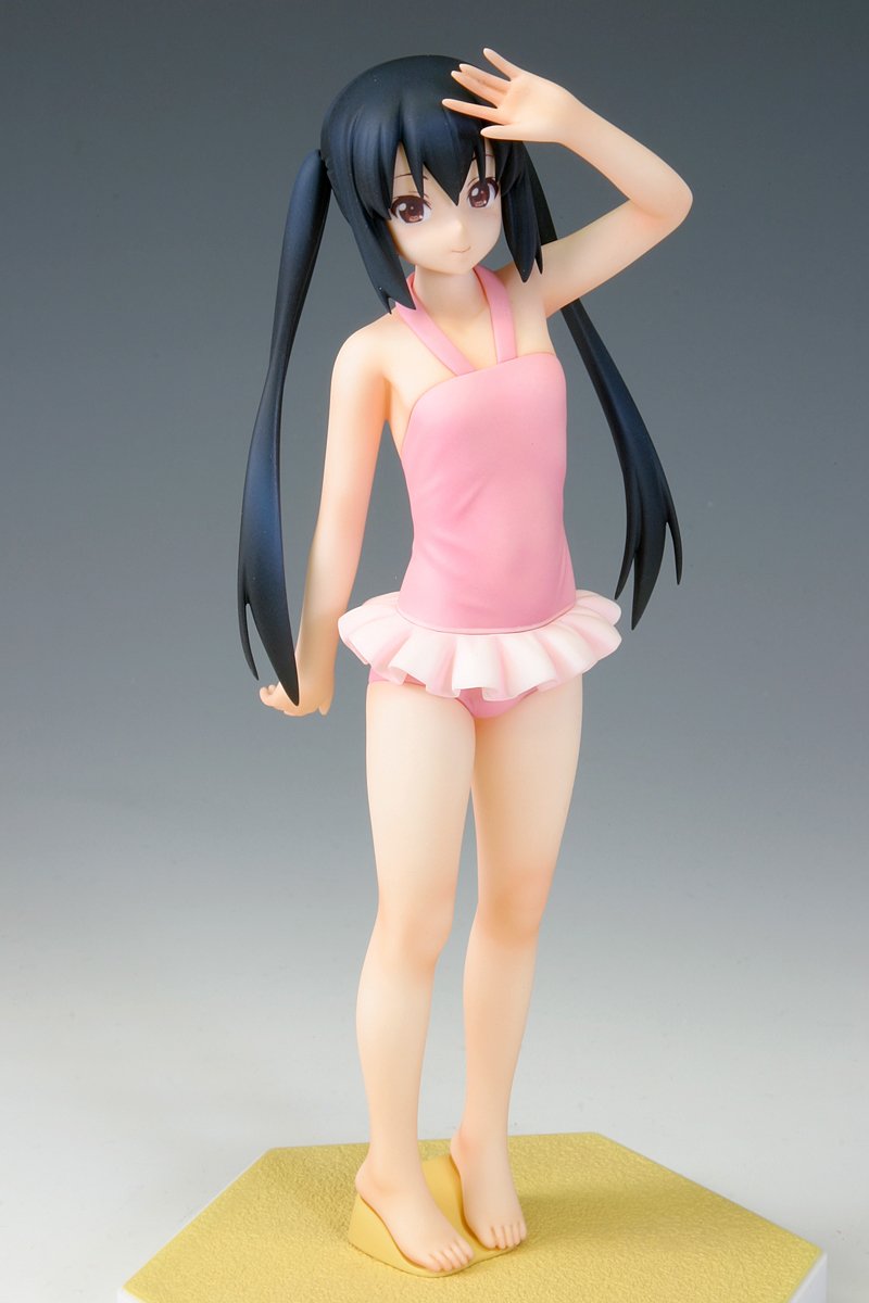 WAVEけいおん！中野梓 BEACH QUEENS 1/10スケールフィギュア BEACH QUEENS K-On! - Azusa Nakano 1/10 Complete Figure | animota