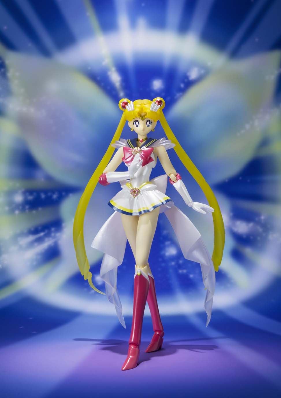 S.H. Figuarts - Super Sailor Moon "Sailor Moon" | animota