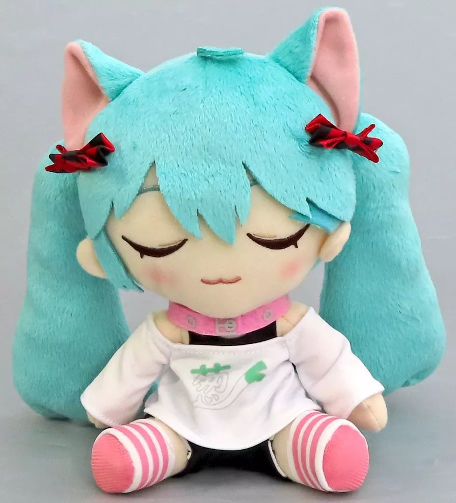 Hatsune Miku Original Plush Toy - Cat-ear T-shirt Ver. B (Bottom of image, eyes closed.)
