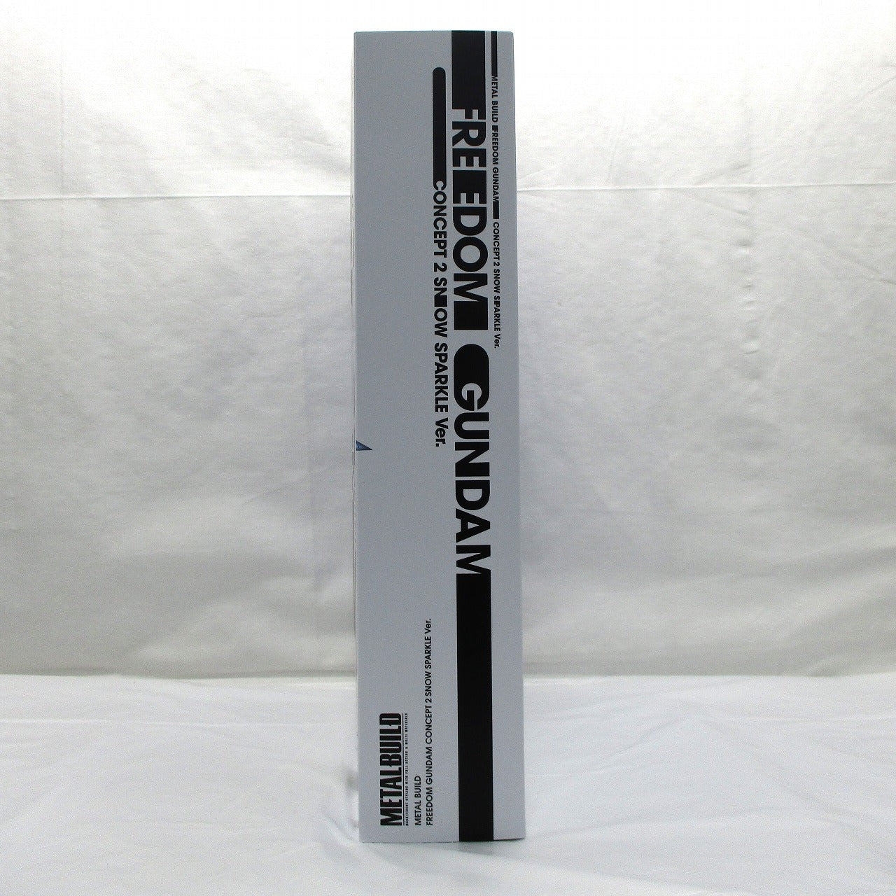 METAL BUILD Freedom Gundam CONCEPT 2 SNOW SPARKLE Ver., Action & Toy Figures, animota