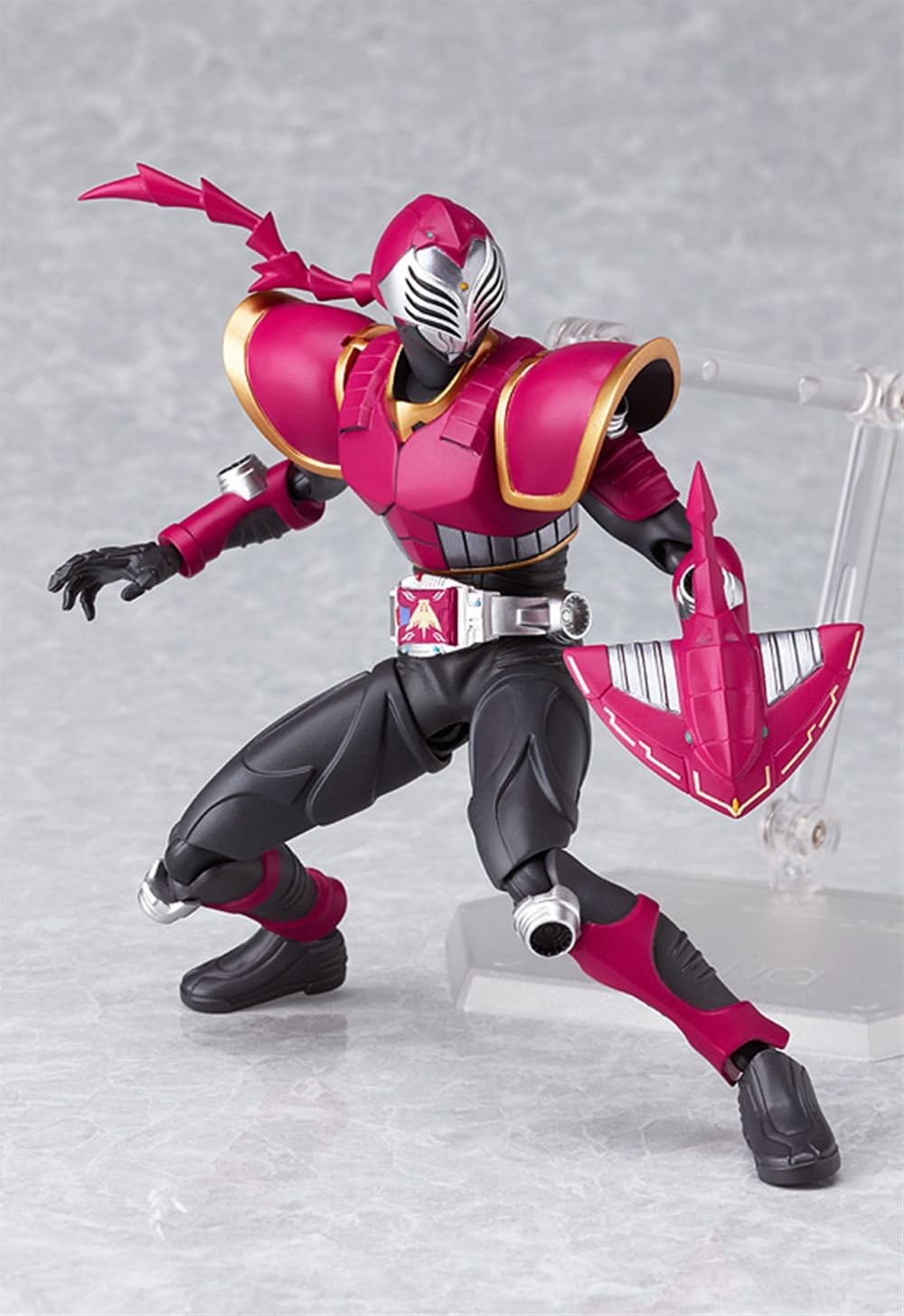 figma - Kamen Rider Sting from "Kamen Rider: Dragon Knight" | animota