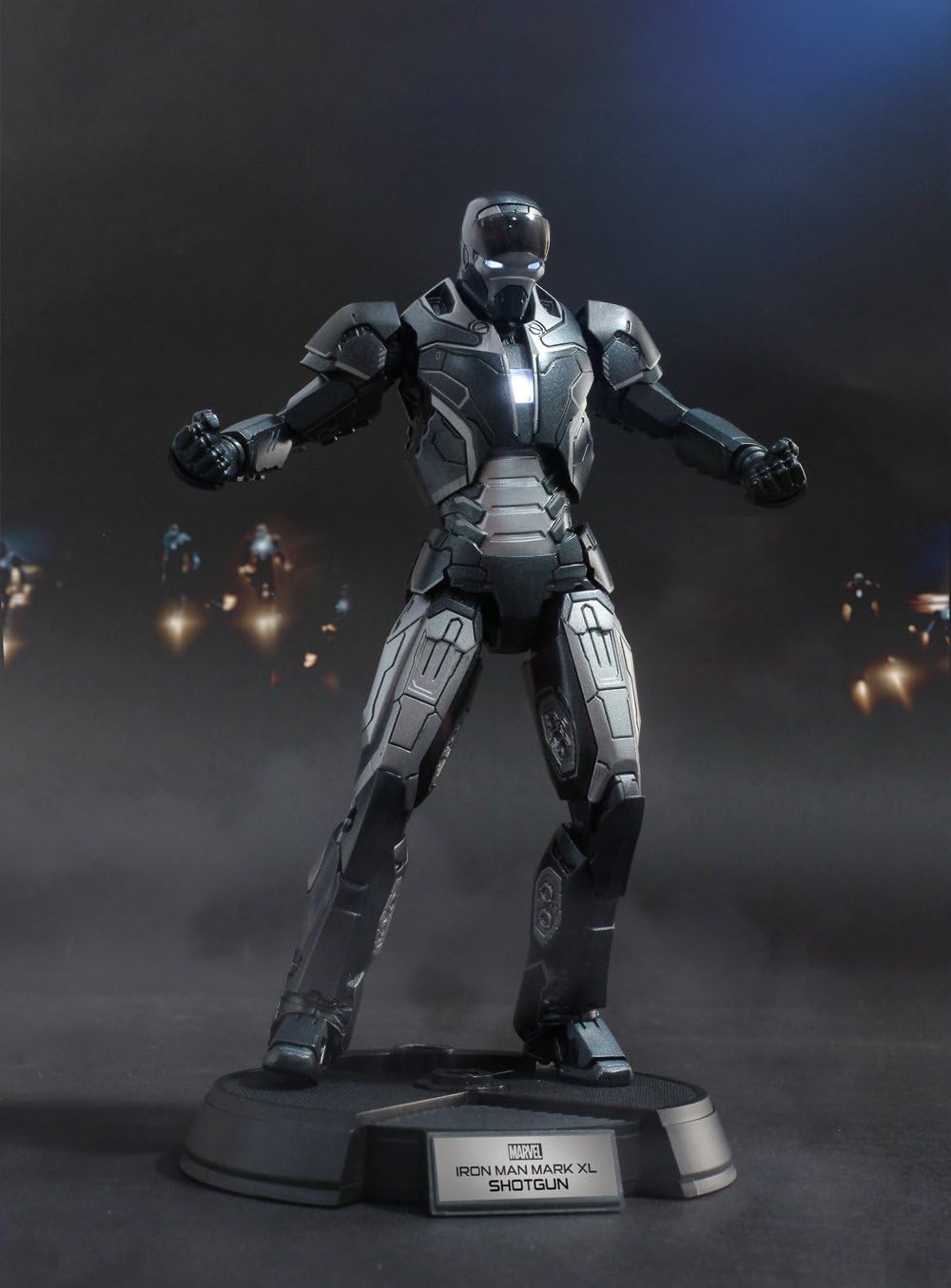 Iron Man 3 - Iron Man Mark40 Shotgun 1/12 Collectible Premium Figure | animota