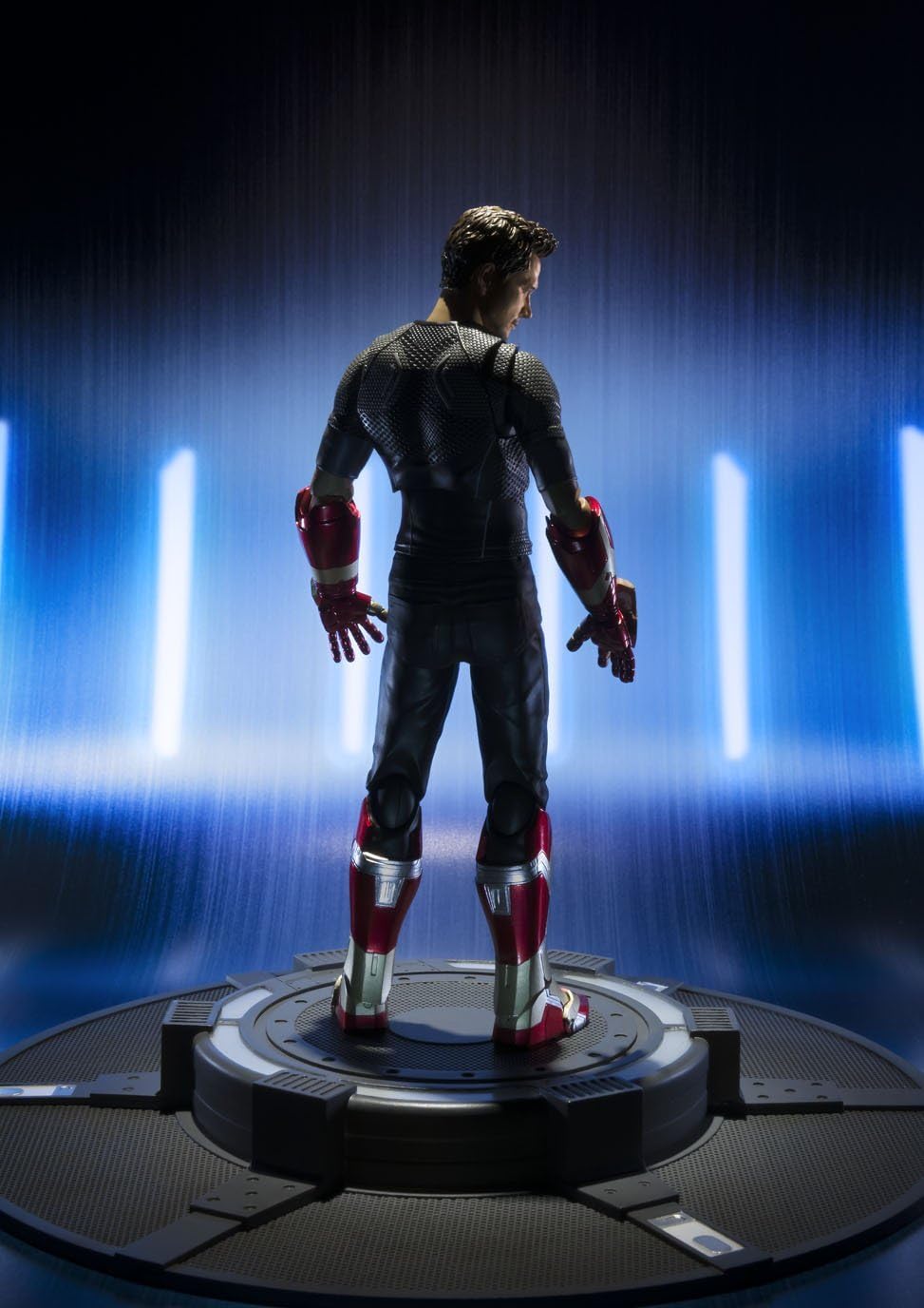 S.H. Figuarts - Tony Stark "Iron Man" | animota