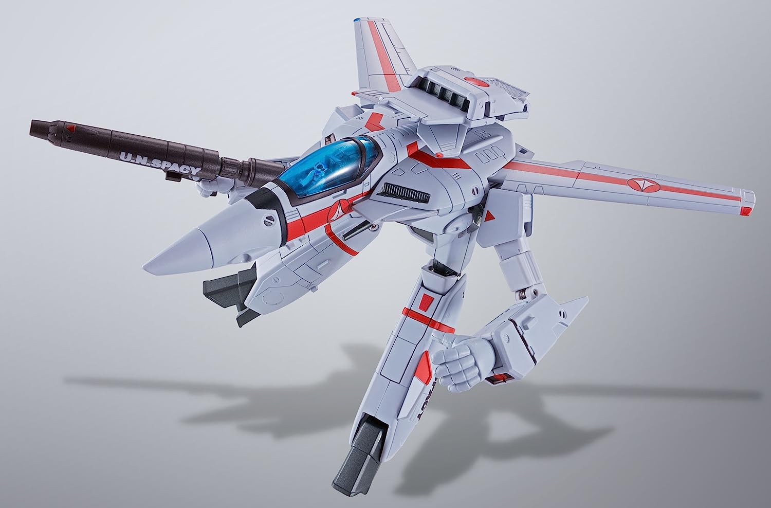 HI-METAL R - VF-1J Valkyrie (Hikaru Ichijyou Model) "The Super Dimension Fortress Macross" | animota