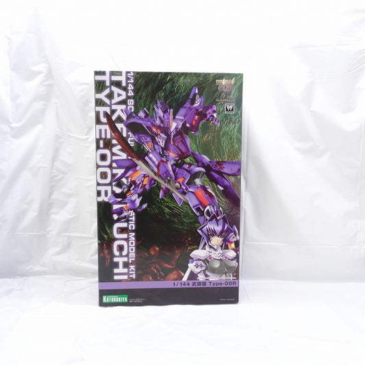 Muv-Luv Alternative 1/144 Takemikaduchi Type-00R Plastic Model, animota
