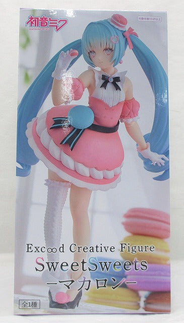 FuRyu Hatsune Miku Exc∞d Creative Figure Sweet Sweets-Macaron-, animota