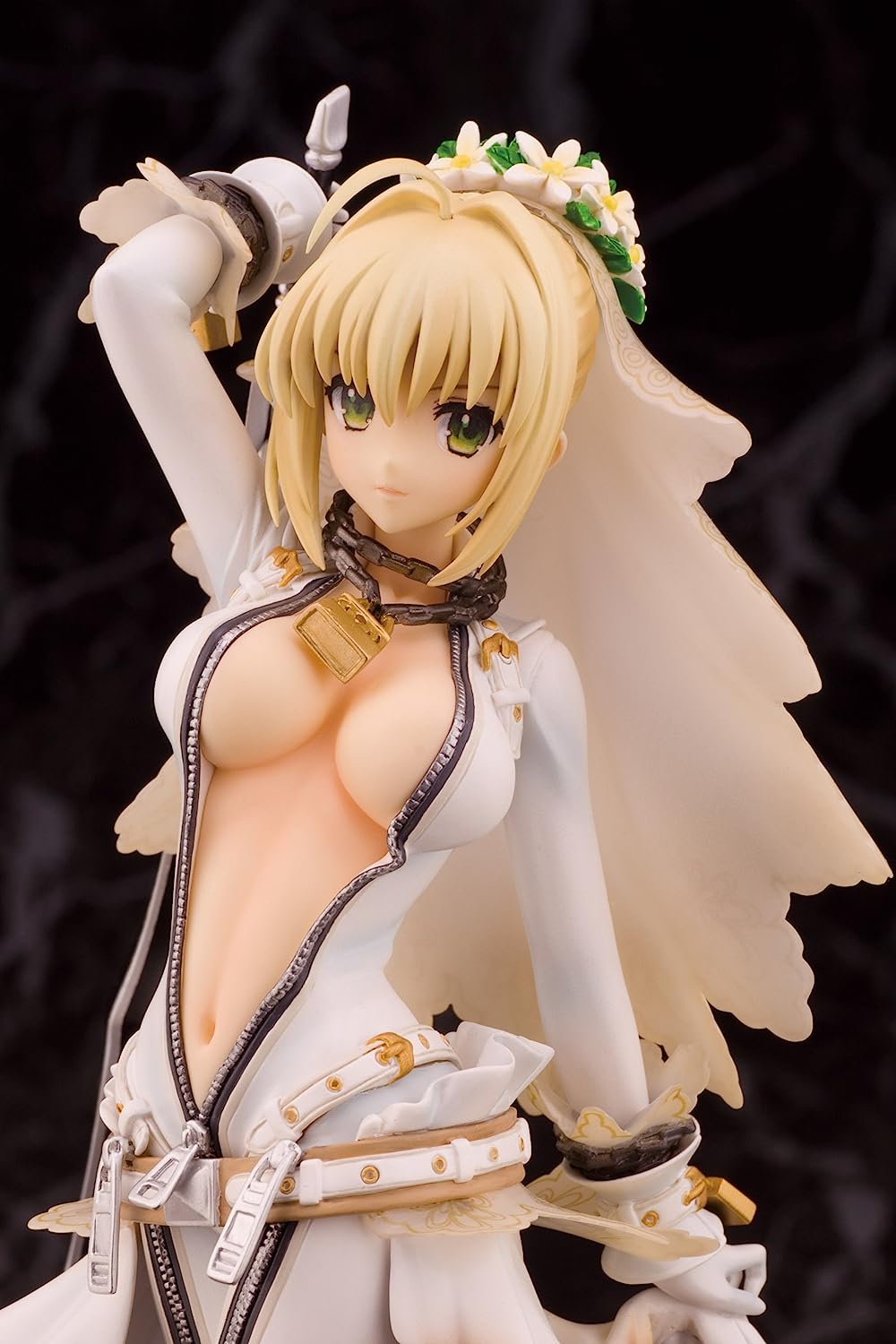 Fate/EXTRA CCC - Saber 1/8 Complete Figure | animota