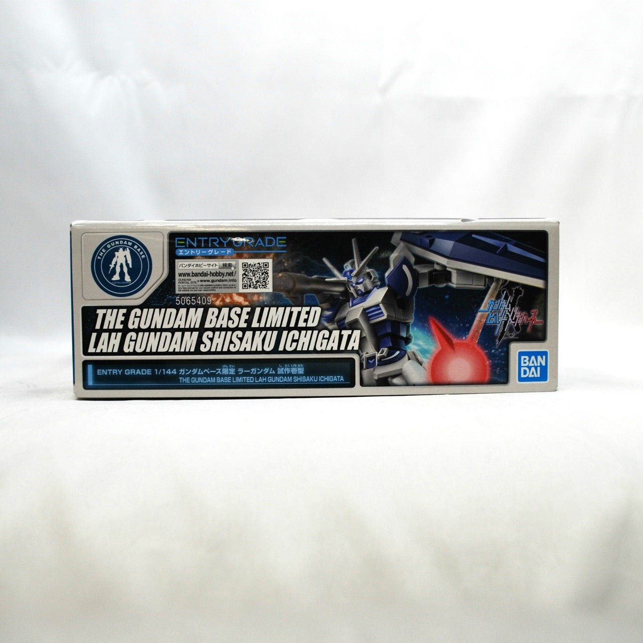 EG 1/144 Gundam Base Limited Ra Gundam Prototype Type 1