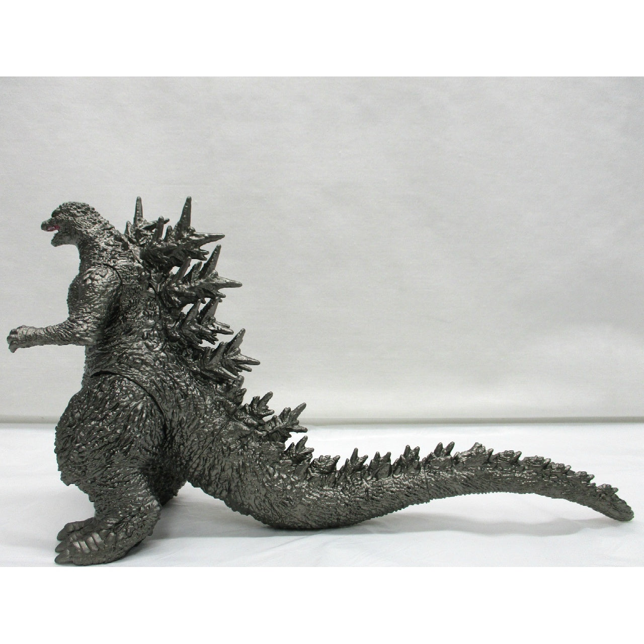 Bandai Godzilla Store Exclusive Movie Monsters Godzilla 2023 Metaric Ver., Action & Toy Figures, animota