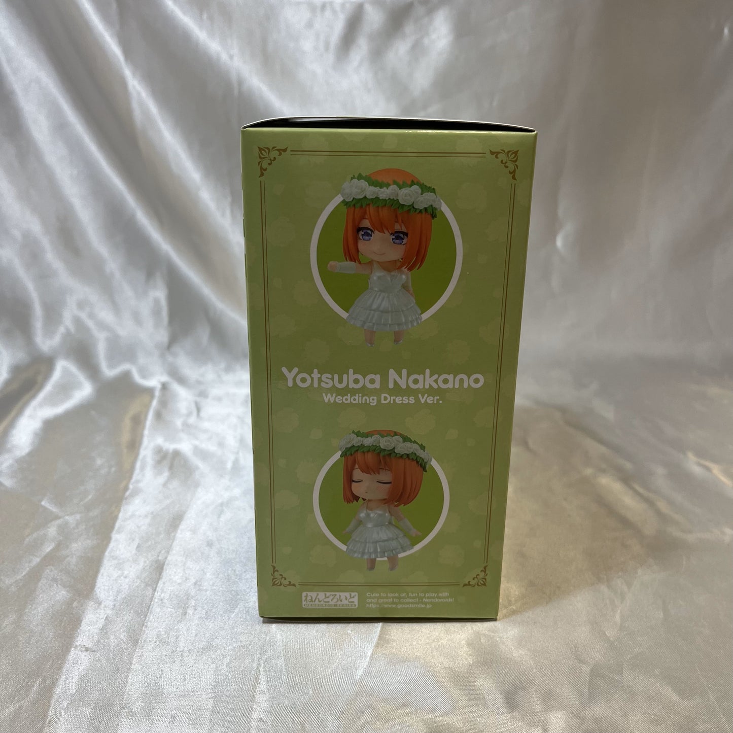 Nendoroid The Quintessential Quintuplets Specials Yotsuba Nakano Wedding Dress Ver. GOODSMILE ONLINE SHOP Includes pre-order bonus round pedestal
