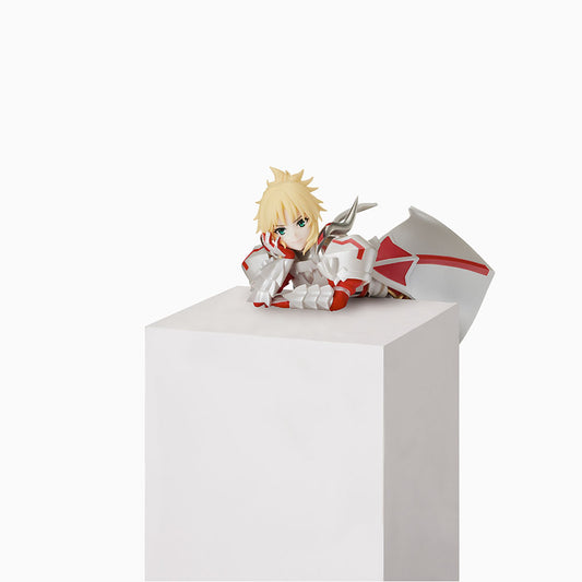 Fate/Grand Order THE MOVIE - Divine Realm of the Round Table: Camelot - Paladin; Agateram Premium Chocolonose Figure - Mordred | animota