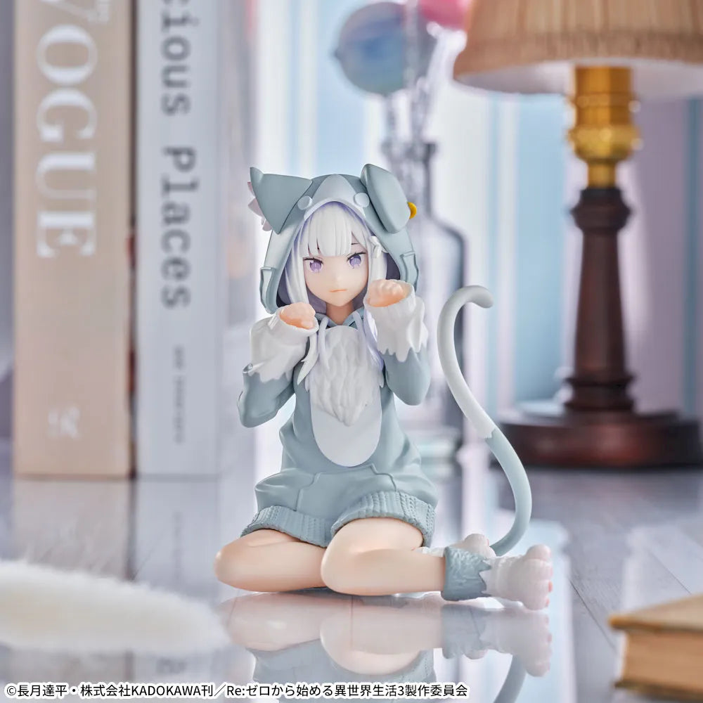 Re:Zero - Starting Life in Another World - Yumemirize - Emilia Fluffy Puck