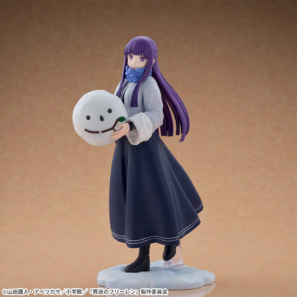 Frieren: Beyond Journey's End - Xstellar - Fern -Playing in the Snow