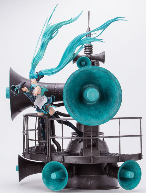 Character Vocal Series 01. Hatsune Miku Love is War ver. DX 1/8 Complete Figure