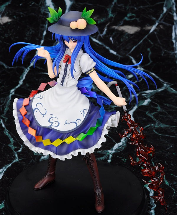 Touhou Project - Hisou-hihisou-ten no Musume "Tenshi Hinanawi" 1/8 Complete Figure
