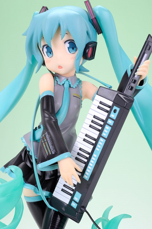 Character Vocal Series 01 Hatsune Miku HSP ver. 1/7 Complete Figure