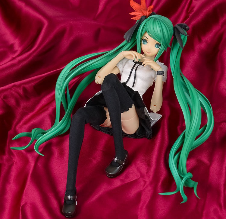 Real Action Heroes: Miku Hatsune -Project DIVA F- Honey Whip [Deluxe ver.], Action & Toy Figures, animota