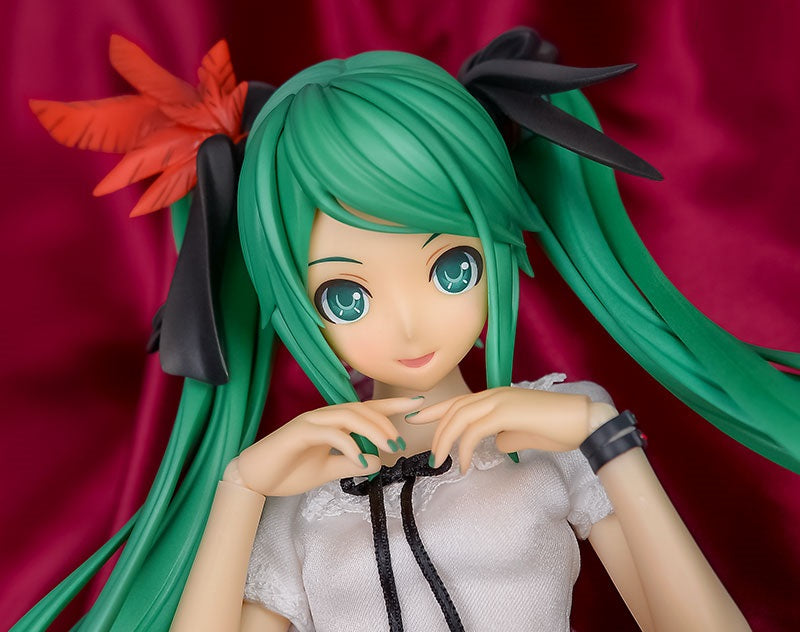 Real Action Heroes: Miku Hatsune -Project DIVA F- Honey Whip [Deluxe ver.], Action & Toy Figures, animota