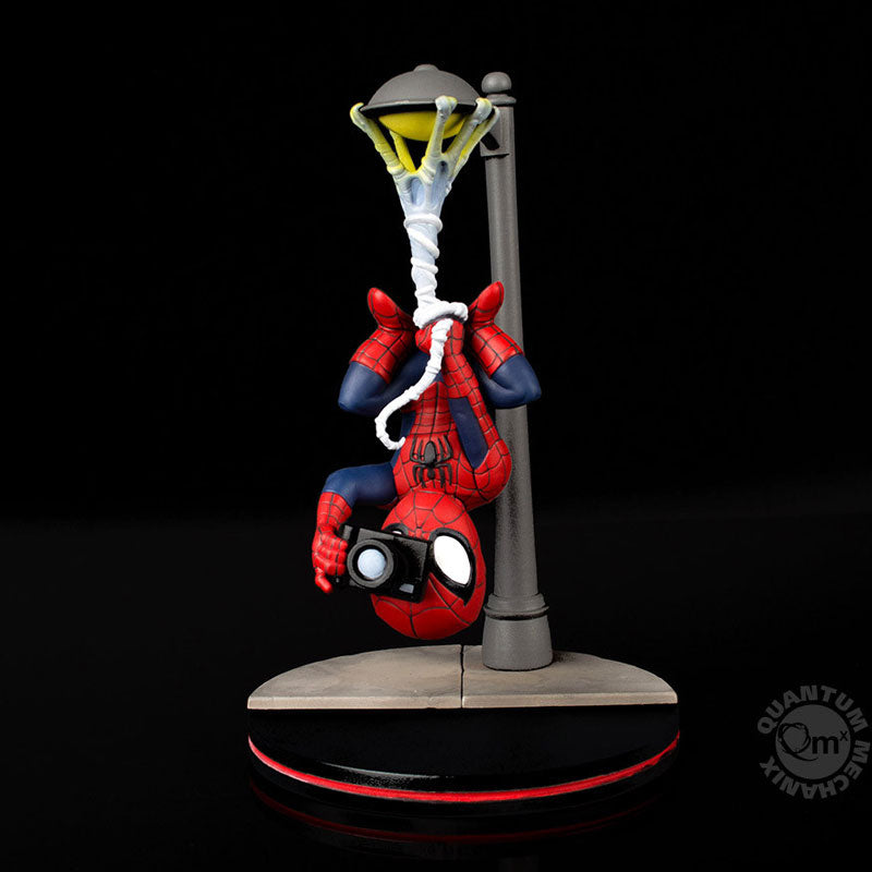 Q Pop - Marvel Comics: Spider-Man Spider Cam PVC Figure | animota