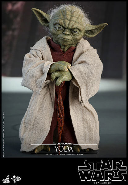 Movie Masterpiece Star Wars: Episode II - Attack of the Clones" 1/6 Scale Figure Yoda