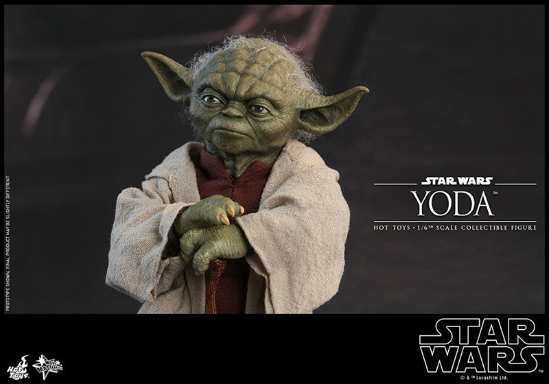 Movie Masterpiece Star Wars: Episode II - Attack of the Clones" 1/6 Scale Figure Yoda