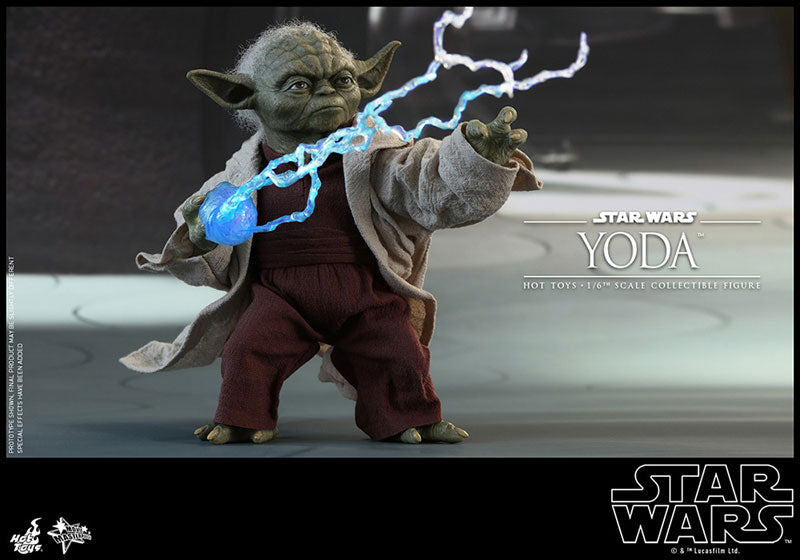 Movie Masterpiece Star Wars: Episode II - Attack of the Clones" 1/6 Scale Figure Yoda