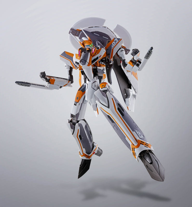 DX Chogokin VF-31E Siegfried (Chuck Mustang Custom) "Macross Delta"