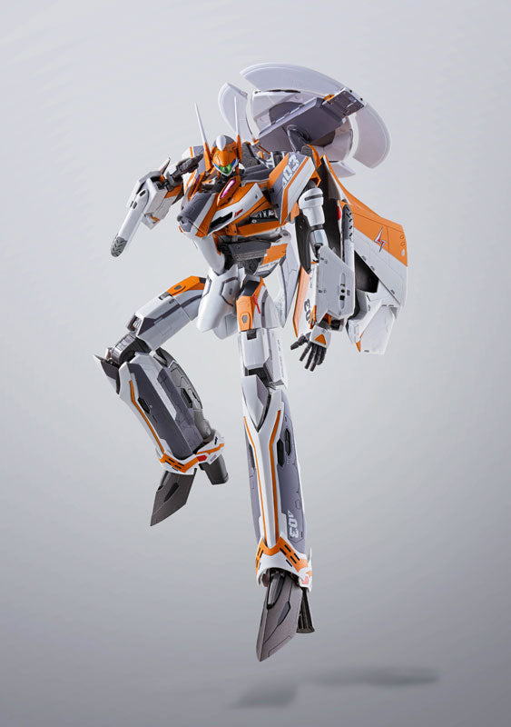 DX Chogokin VF-31E Siegfried (Chuck Mustang Custom) "Macross Delta"