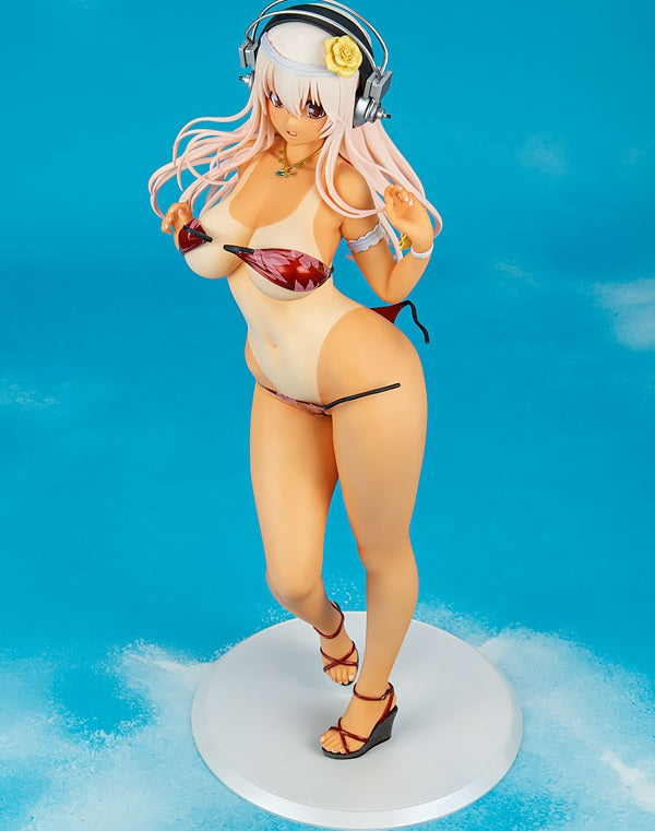 Super Sonico Summer Vacation ver. -Sun kissed- 1/4.5 Complete Figure