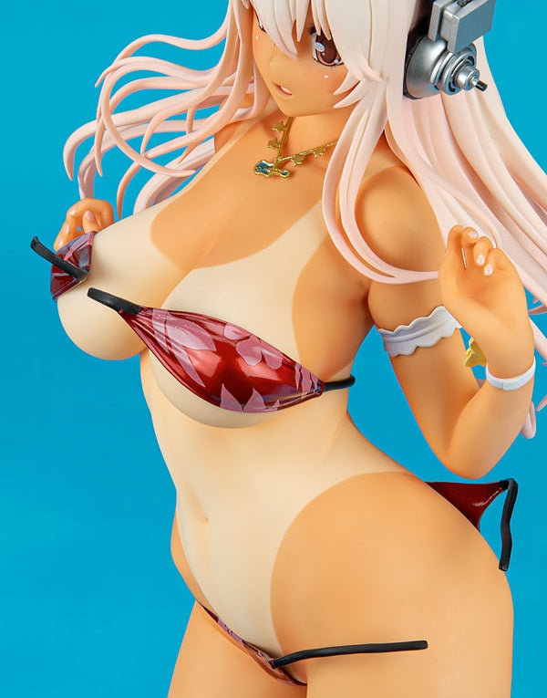 Super Sonico Summer Vacation ver. -Sun kissed- 1/4.5 Complete Figure