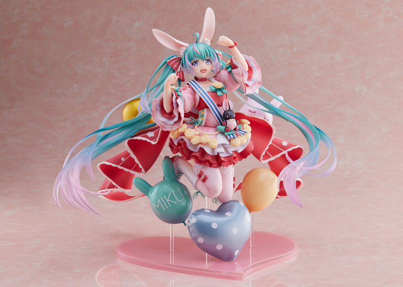 Hatsune Miku 1/7 Scale Figure - Birthday 2021 (Pretty Rabbit Ver.) by Spiritale, Action & Toy Figures, animota