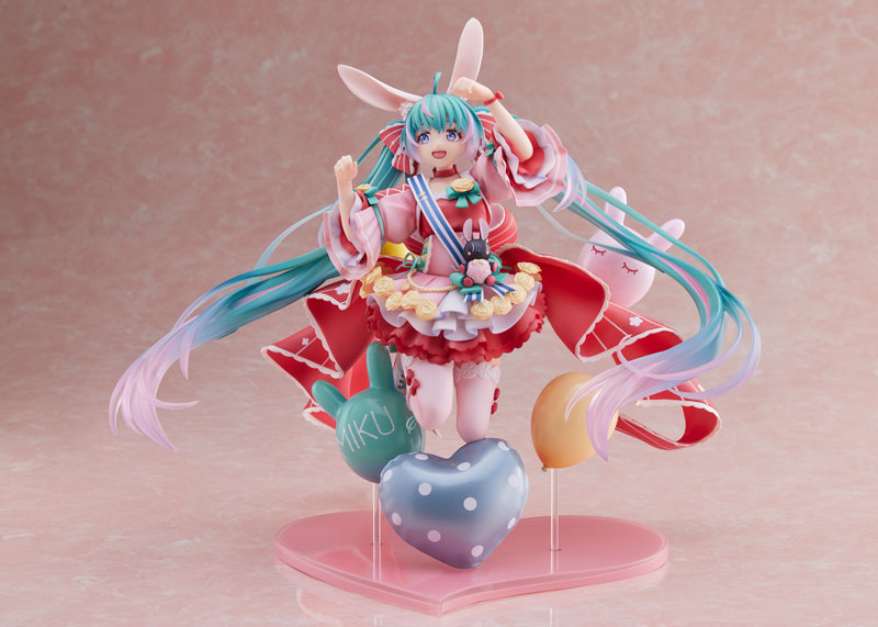 Hatsune Miku 1/7 Scale Figure - Birthday 2021 (Pretty Rabbit Ver.) by Spiritale, Action & Toy Figures, animota