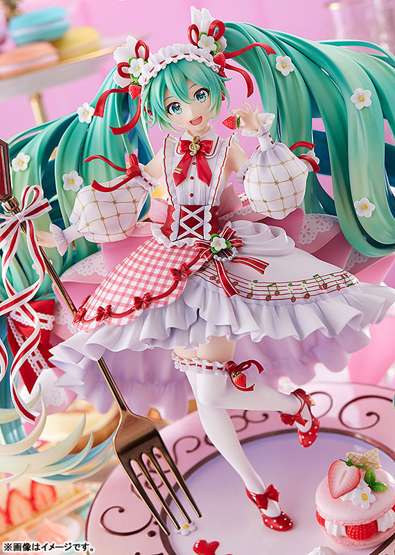 Character Vocal Series 01 Hatsune Miku 15th Anniversary Ver. 1/7 Complete Figure