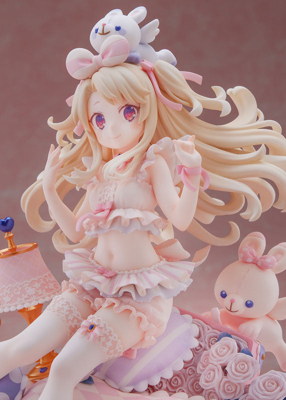 Fate/kaleid liner Prisma☆Illya Prisma☆Phantasm Illyasviel Von Einzbern Room Wear Ver. 1/7 Figure