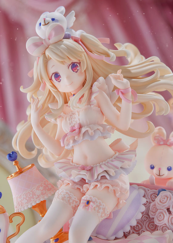 Fate/kaleid liner Prisma☆Illya Prisma☆Phantasm Illyasviel Von Einzbern Room Wear Ver. 1/7 Figure