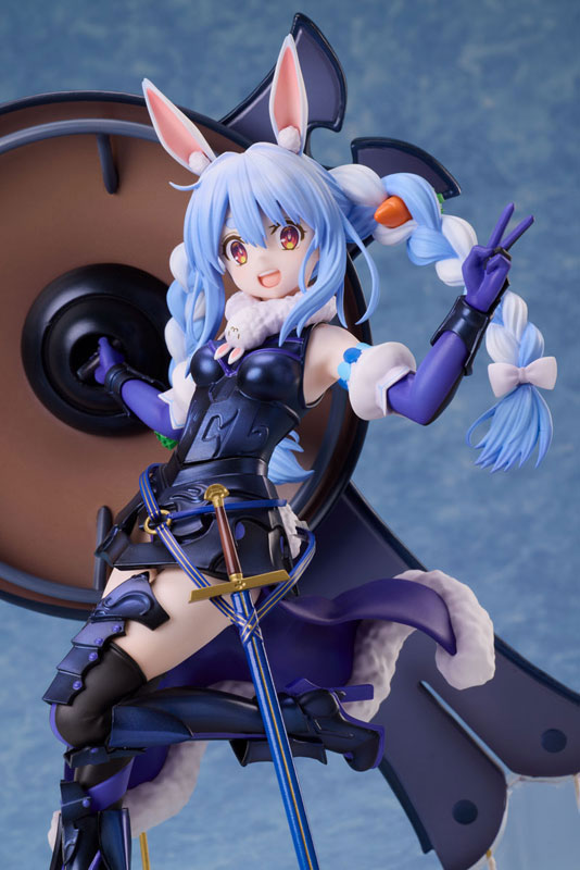 [Made-To-Order]Usada Pekora x Mash Kyrielight 1/7 Collaboration Figure