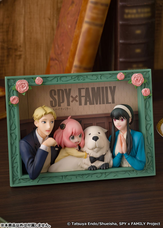 [Limited Sales] "SPY x FAMILY" Non Articulated Figure "The Forgers", Action & Toy Figures, animota