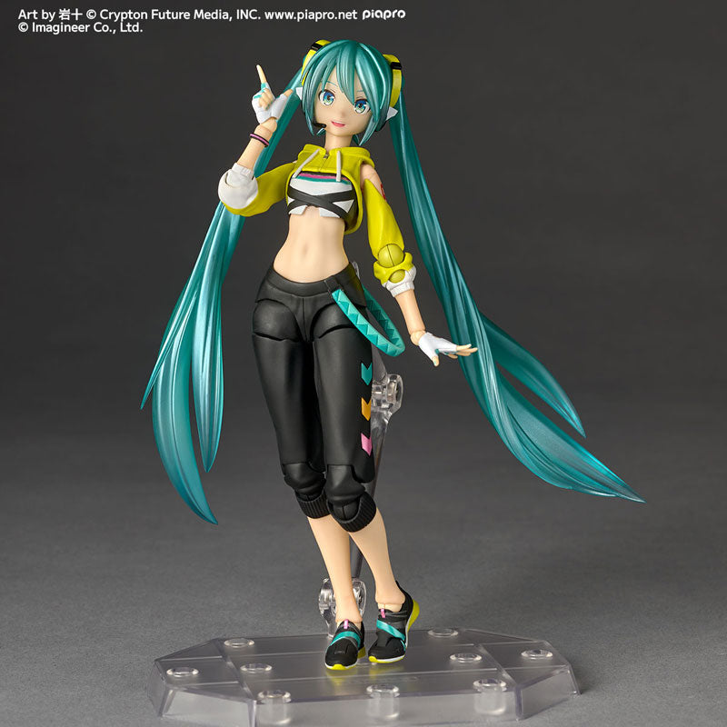 Revoltech Amazing Yamaguchi Hatsune Miku Fit Boxing Ver., Action & Toy Figures, animota