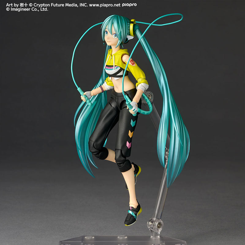 Revoltech Amazing Yamaguchi Hatsune Miku Fit Boxing Ver., Action & Toy Figures, animota