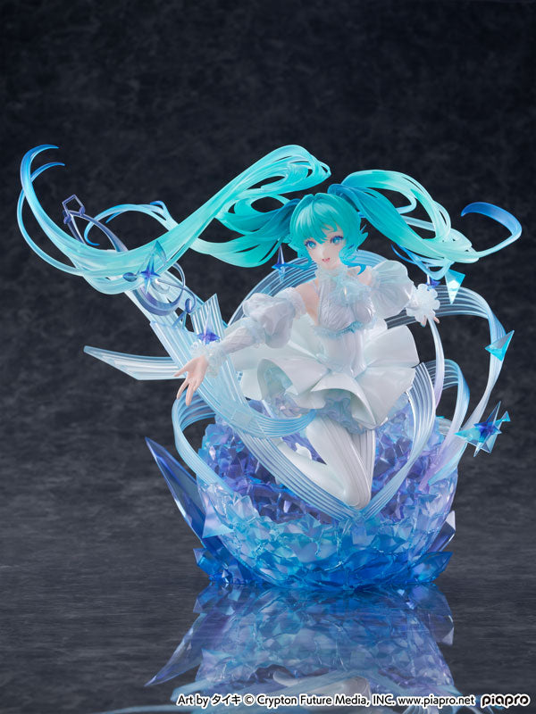 Hatsune Miku -Crystal Dress Ver.- 1/7 Scale Figure