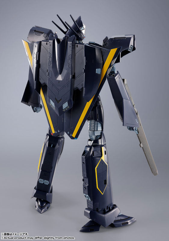 DX Soul of Chogokin VF-17S Nightmare Stealth Valkyrie (Gamlin Kizaki Custom) "Macross 7"