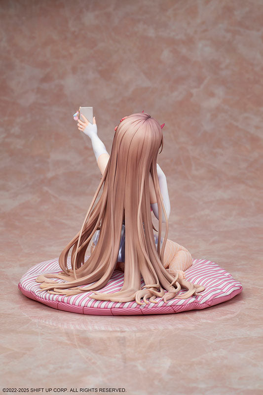 GODDESS OF VICTORY: NIKKE Viper 1/4 Complete Figure