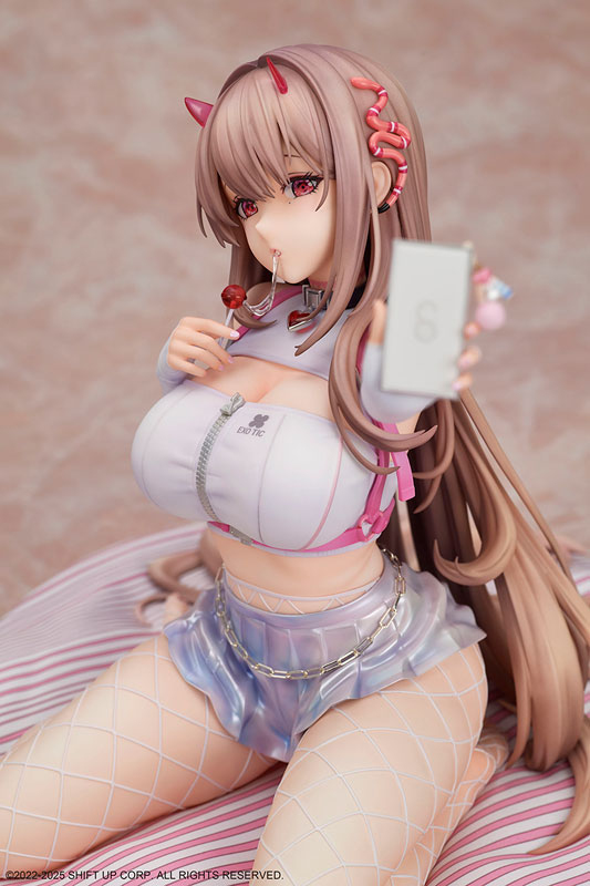 GODDESS OF VICTORY: NIKKE Viper 1/4 Complete Figure