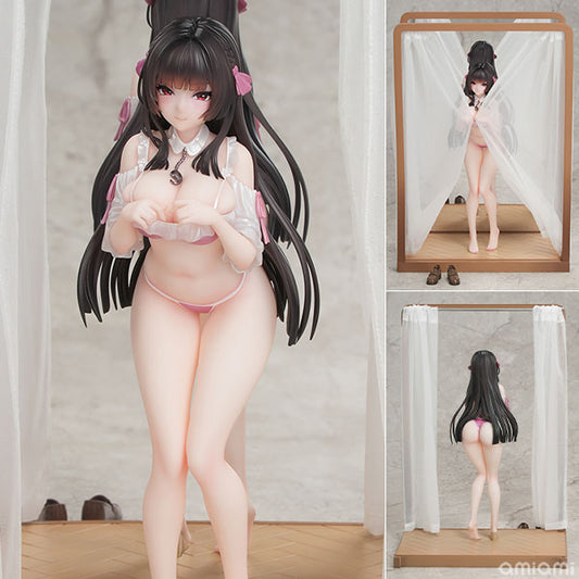 Gift+ Azur Lane Trinidad Trapper in the Changing Room Ver. 1/8 Complete Figure