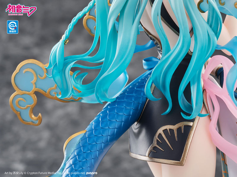 Hatsune Miku Azure Dragon Ver. 1/7 Complete Figure