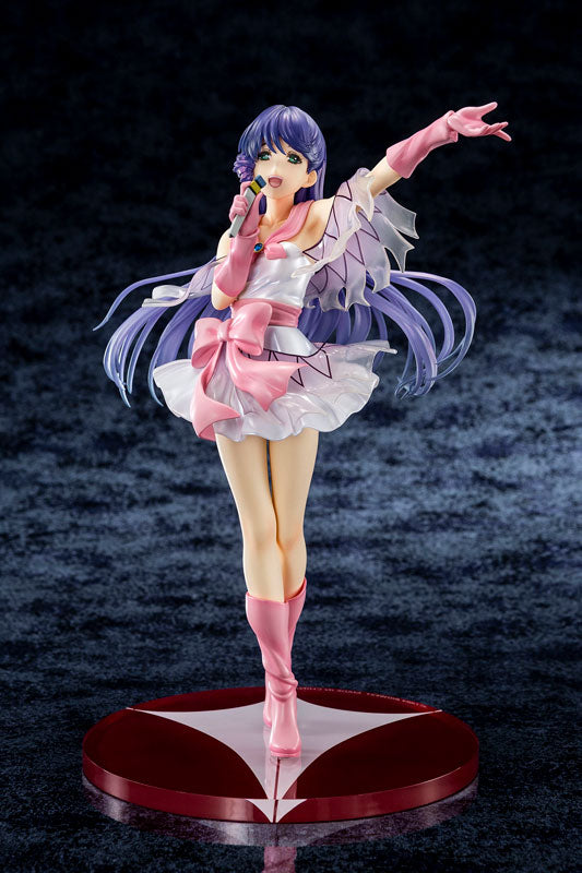 Macross: Do You Remember Love? Lynn Minmay Superdimensional Orchestra ver. 1/7 Complete Figure